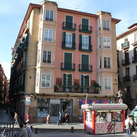 Pension Manoli Bilbao Exterior photo