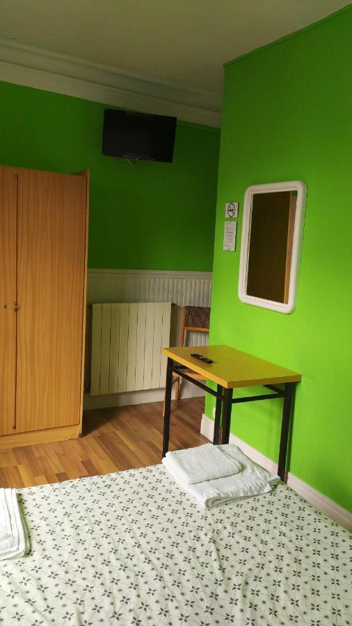 Pension Manoli Bilbao Exterior photo