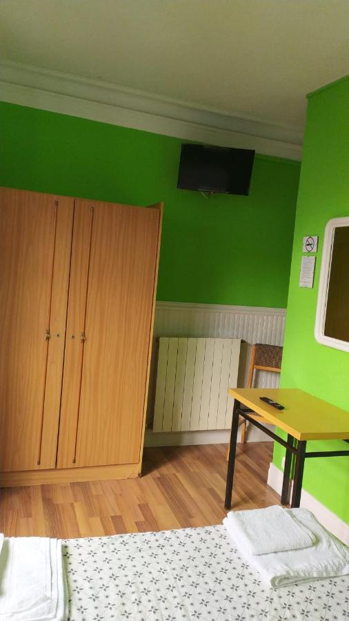 Pension Manoli Bilbao Exterior photo