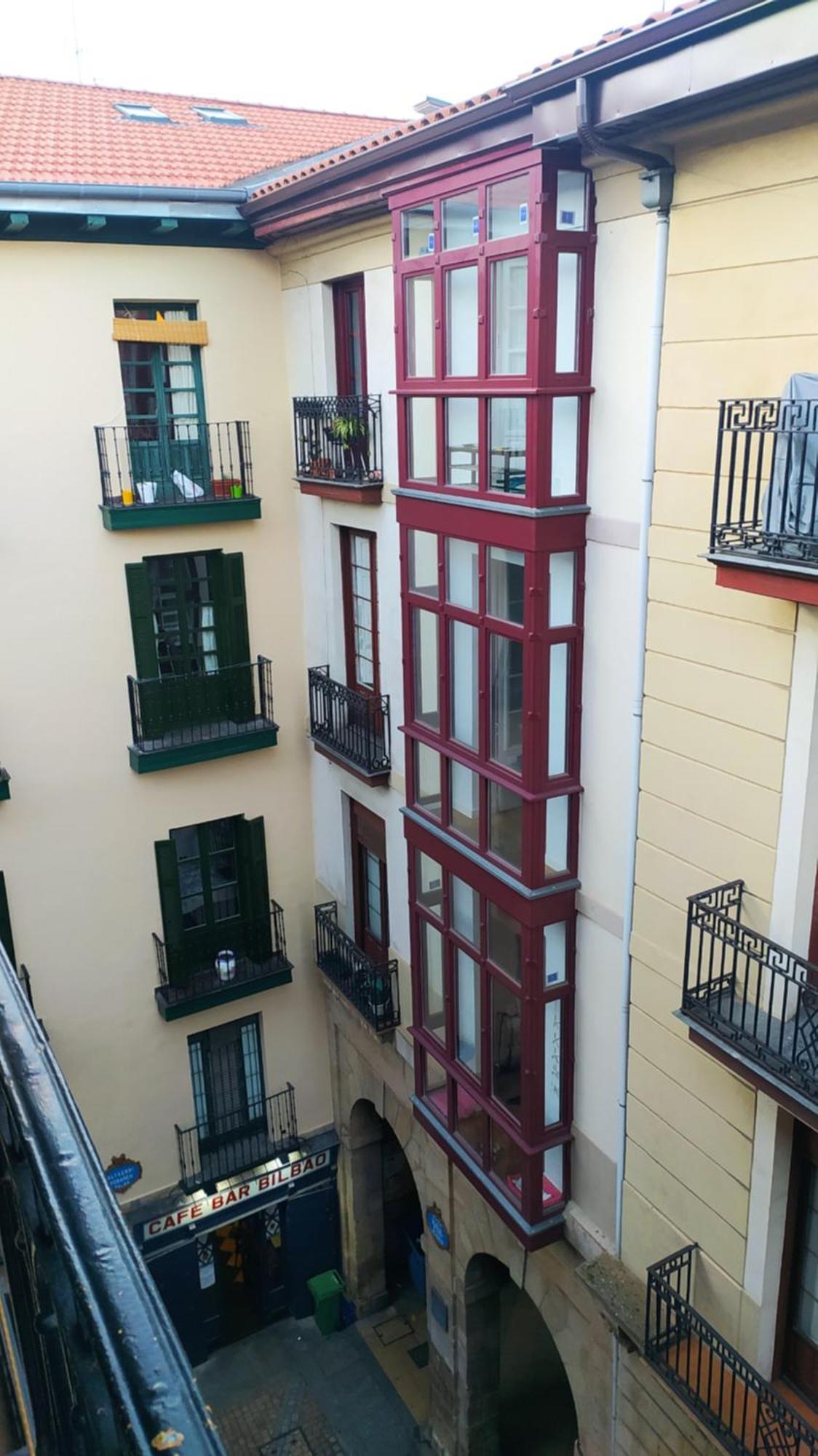 Pension Manoli Bilbao Exterior photo