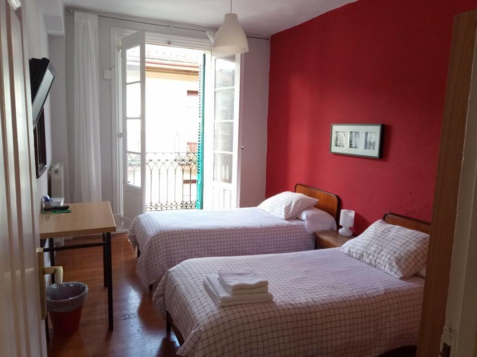 Pension Manoli Bilbao Exterior photo