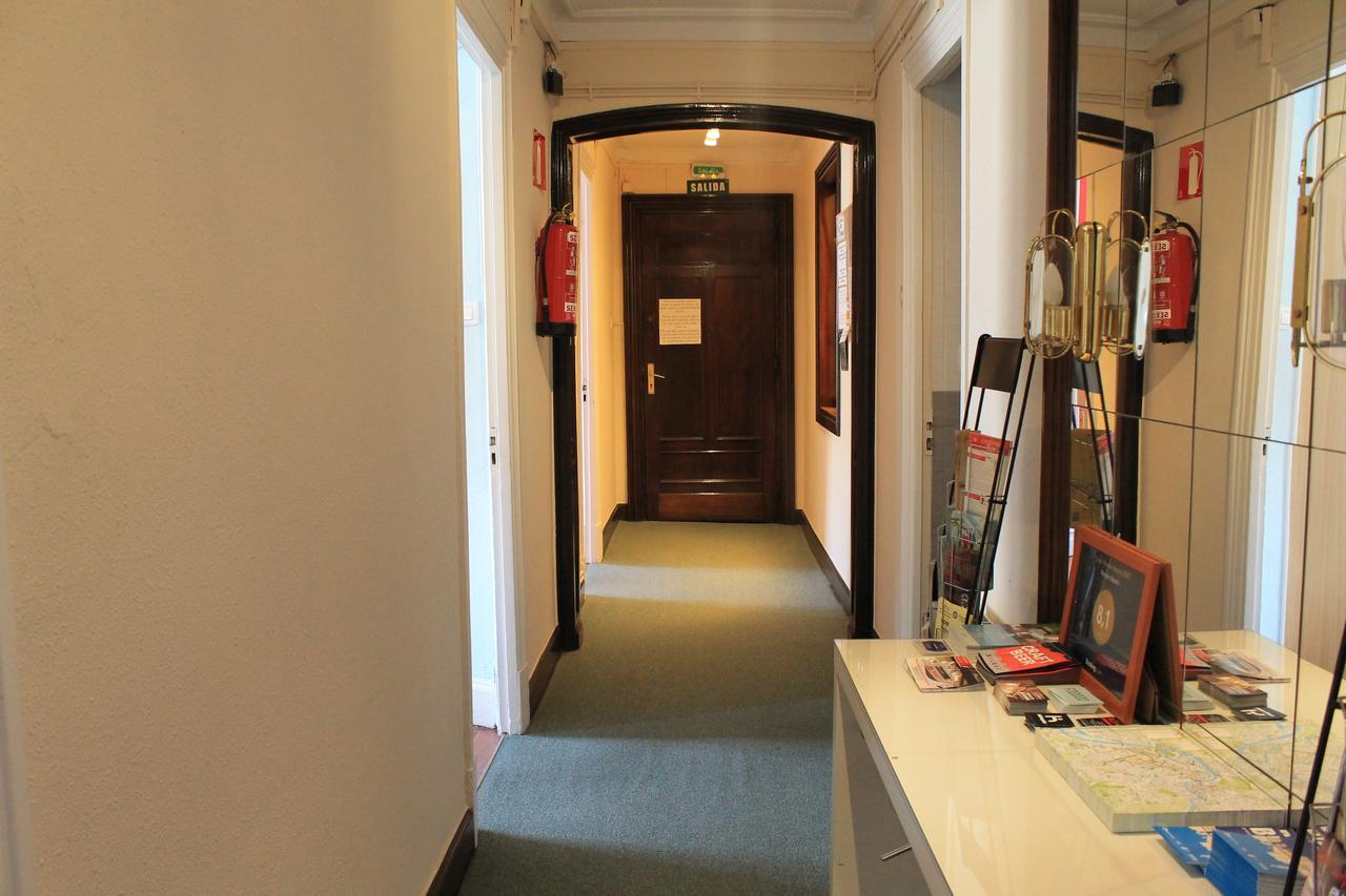 Pension Manoli Bilbao Exterior photo